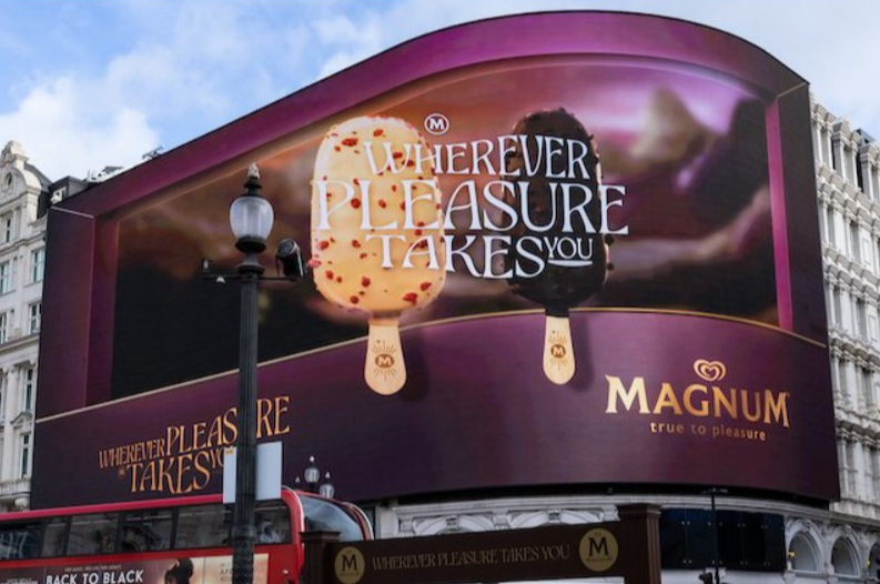 Magnum lance sa première affiche 3D en direct pour promouvoir les saveurs de crème glacée Euphoria & Chill